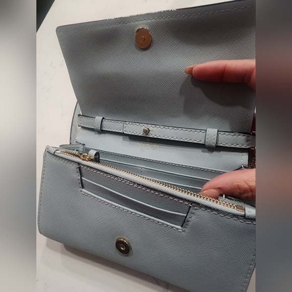 Kate Spade ♠️ Brynn small flag crossbody Bag Purse - Picture 3 of 4